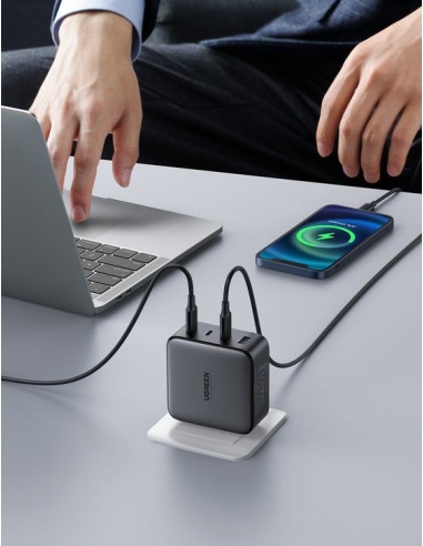 UGREEN Caricabatterie da Rete GaN 100W 4 Porte (1x USB-A e 3x USB-C) Black